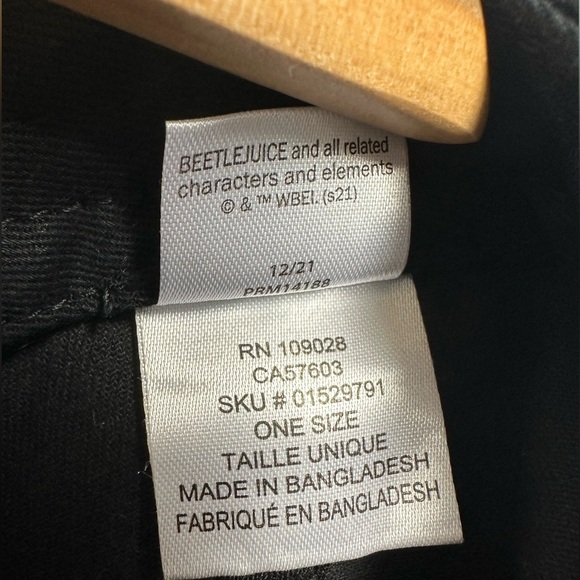 Spirit Halloween Beetlejuice cap dark grey OS Women - Picture 8 of 9